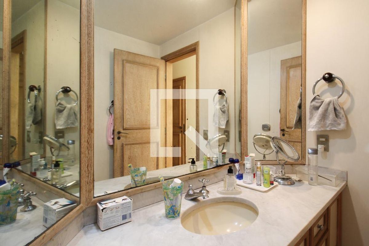 Apartamento, 3 quartos, 211 m² - Foto 70