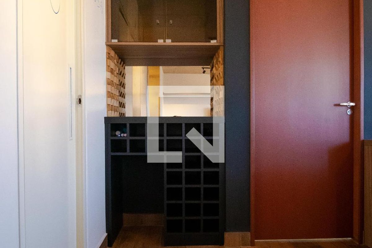 Apartamento à Venda - Cambuí, 1 Quarto,  70 m2 em , Campinas - sp | SoloBR