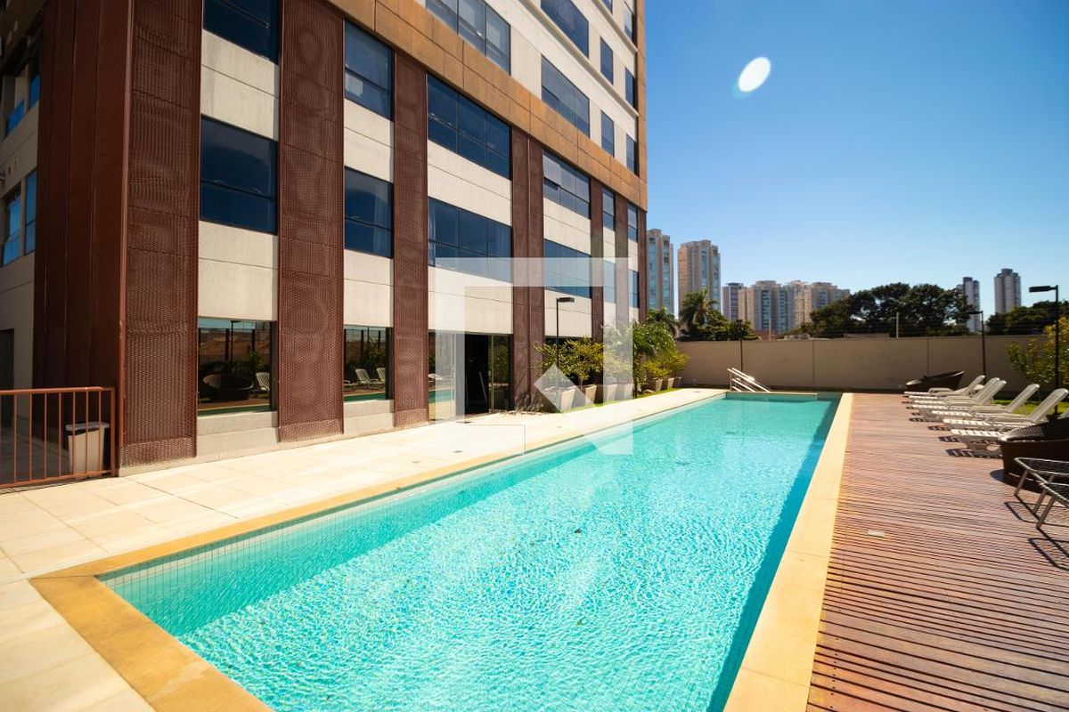 Apartamento à Venda - Cambuí, 1 Quarto,  70 m2 em , Campinas - sp | SoloBR