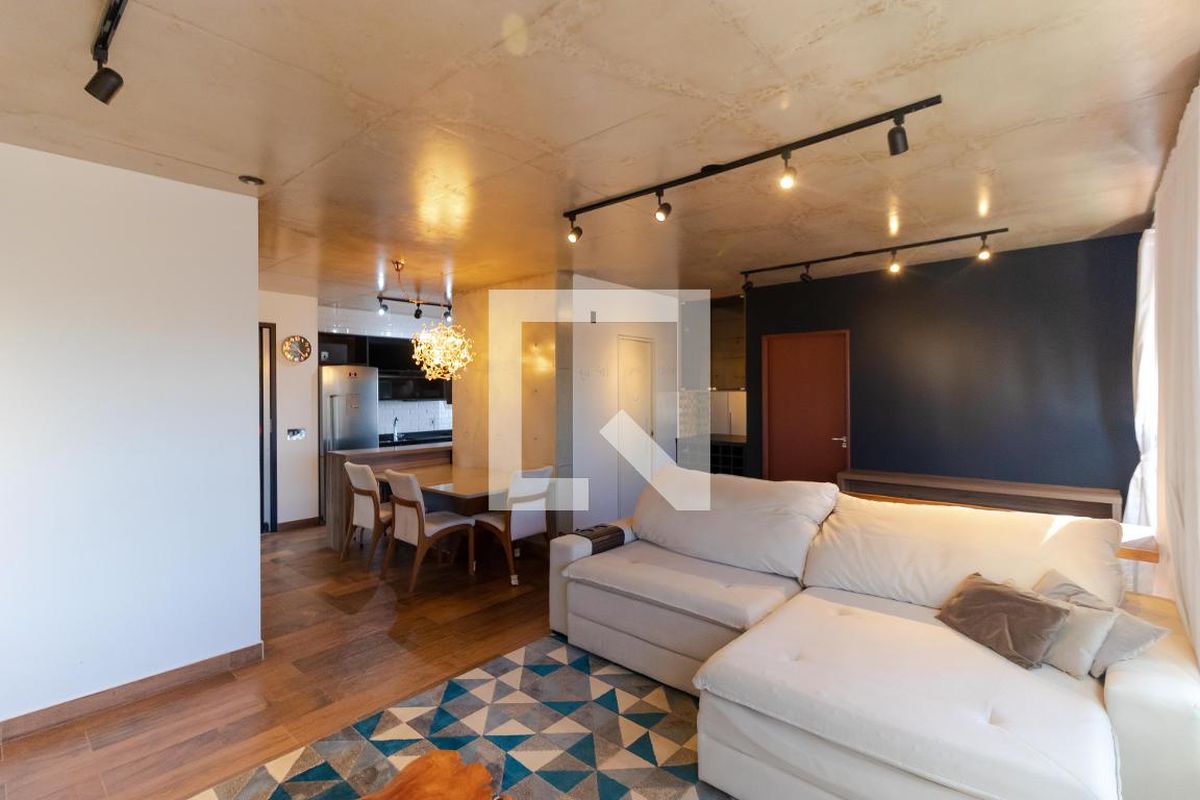 Apartamento à Venda - Cambuí, 1 Quarto,  70 m2 em , Campinas - sp | SoloBR