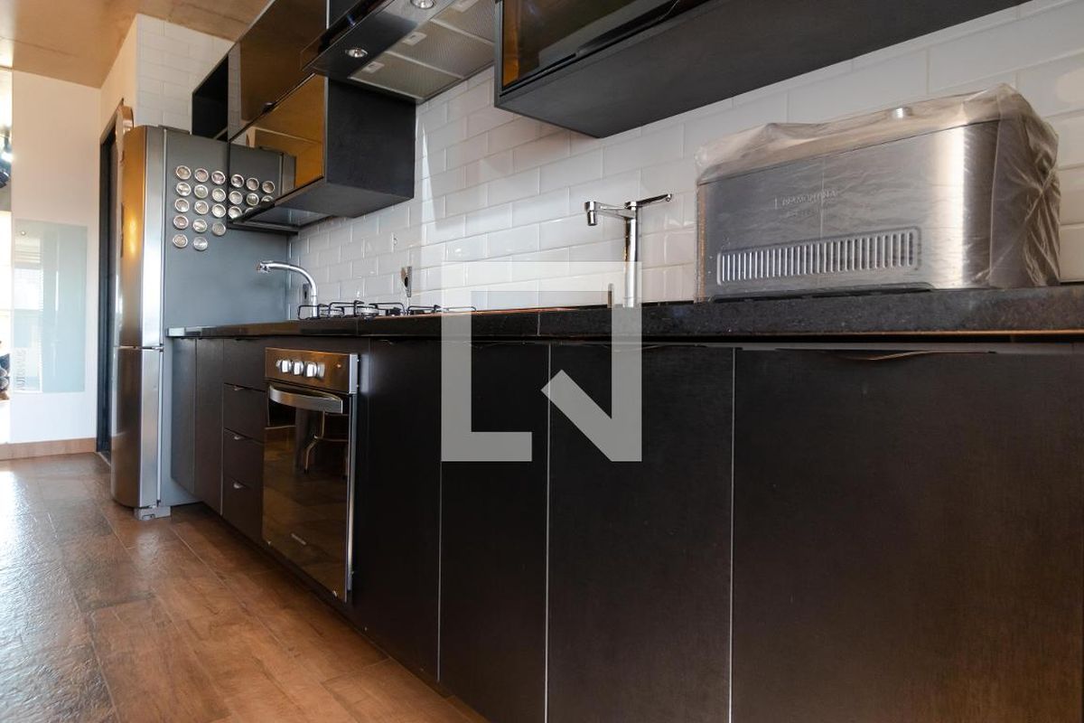 Apartamento à Venda - Cambuí, 1 Quarto,  70 m2 em , Campinas - sp | SoloBR