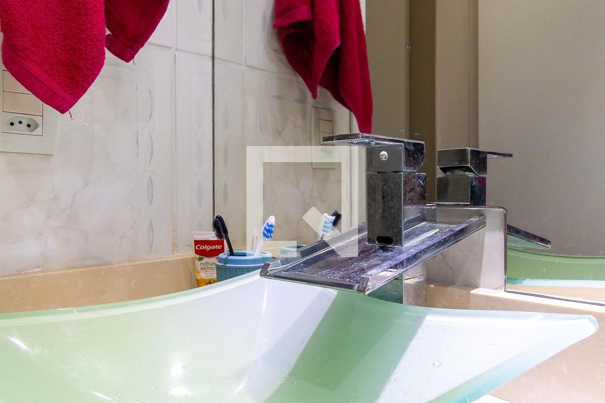 Apartamento à Venda - Jardim Flamboyant, 2 Quartos,  75 m2 em , Campinas - sp | SoloBR