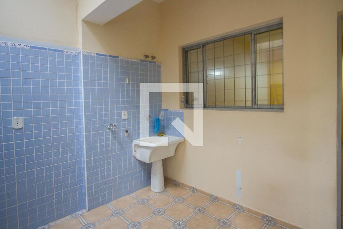 Casa, 3 quartos, 200 m² - Foto 33