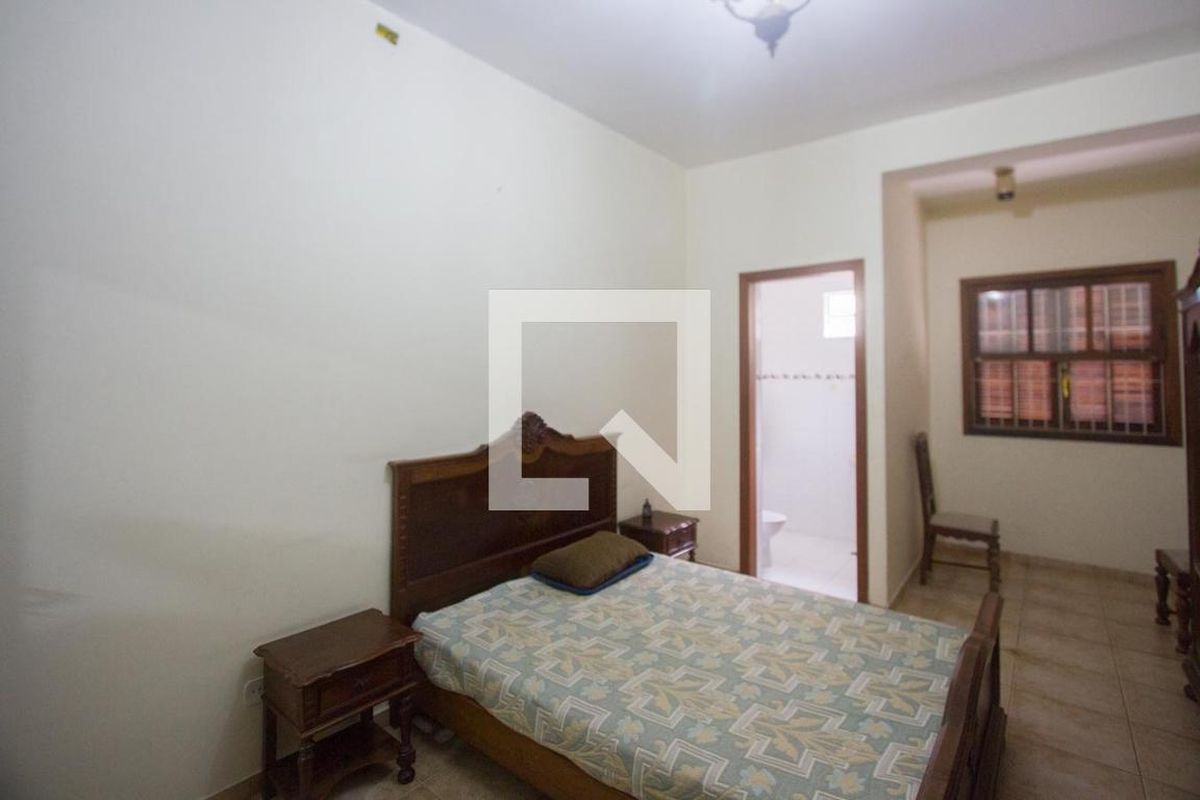 Casa, 3 quartos, 200 m² - Foto 10