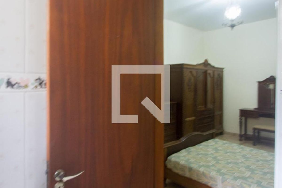 Casa, 3 quartos, 200 m² - Foto 14
