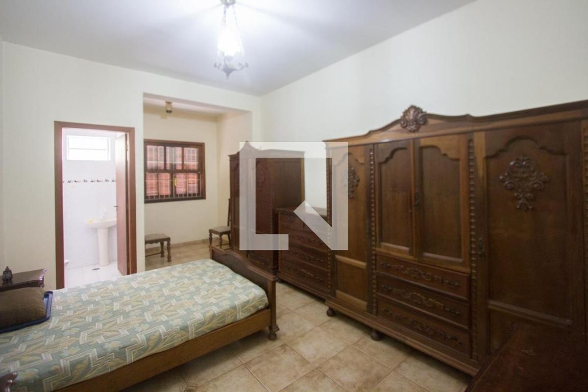 Casa, 3 quartos, 200 m² - Foto 9