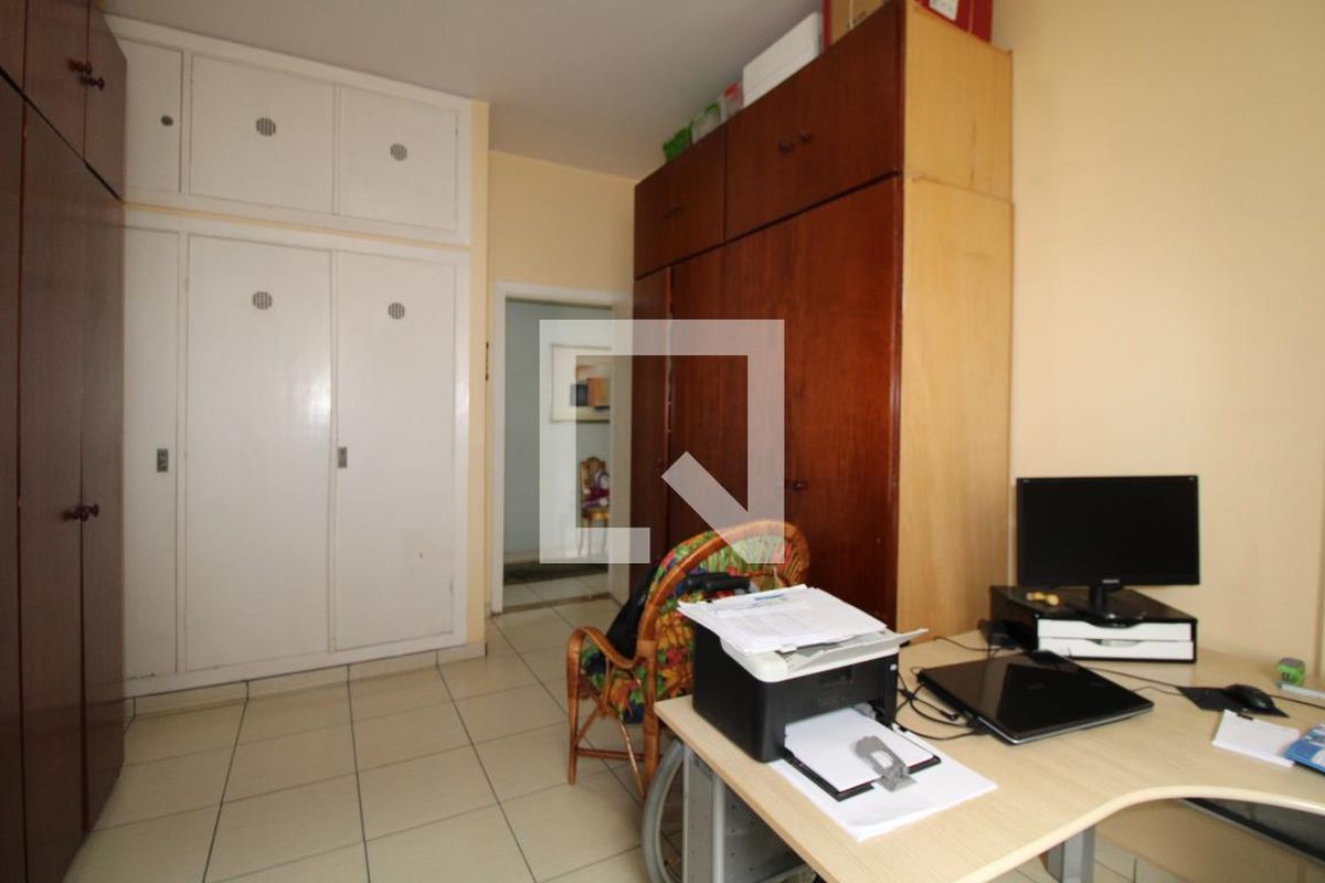 Apartamento à Venda - Centro, 3 Quartos,  135 m2 em , Campinas - sp | SoloBR