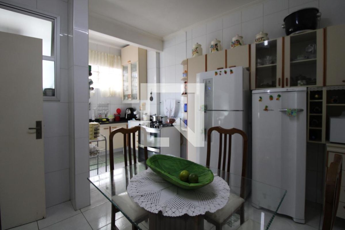 Apartamento à Venda - Centro, 3 Quartos,  135 m2 em , Campinas - sp | SoloBR