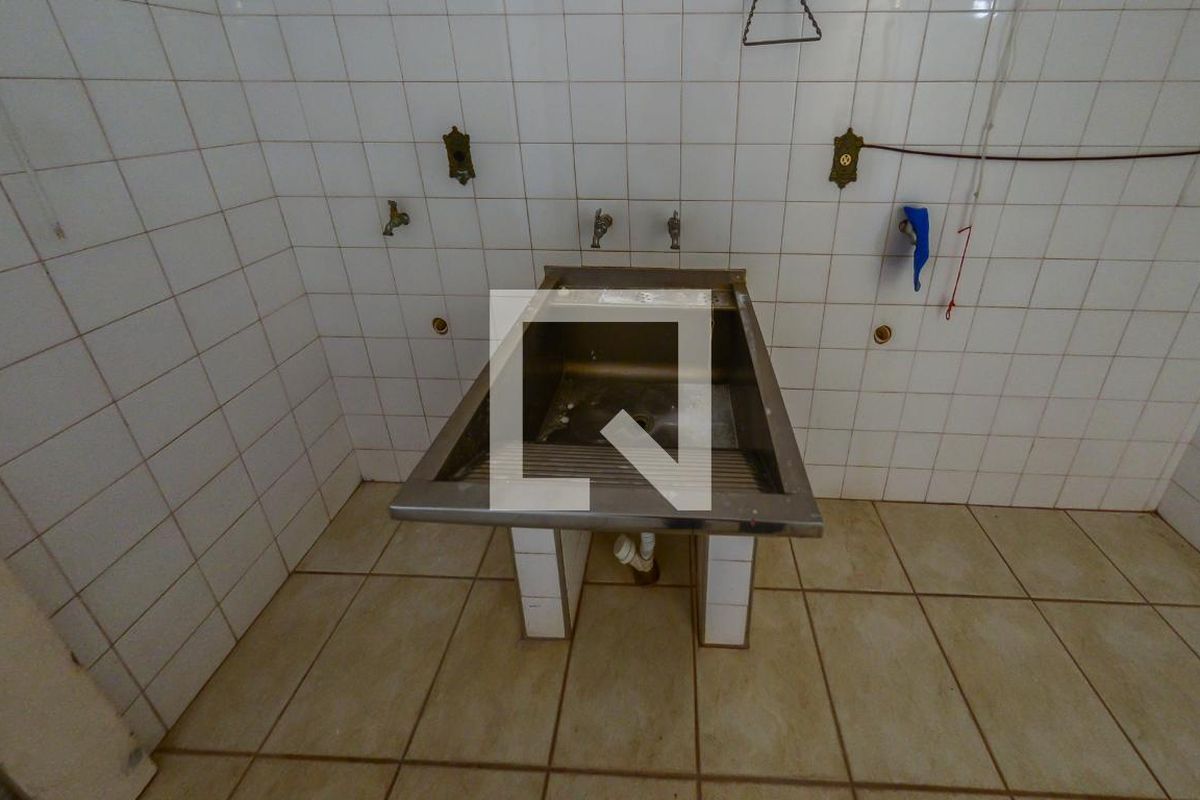 Casa à Venda - Guanabara, 3 Quartos,  186 m2 em , Campinas - sp | SoloBR