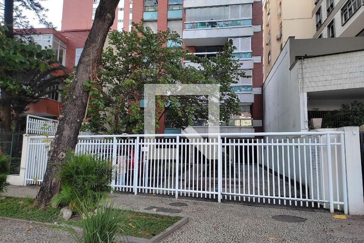 Apartamento, 4 quartos, 200 m² - Foto 224