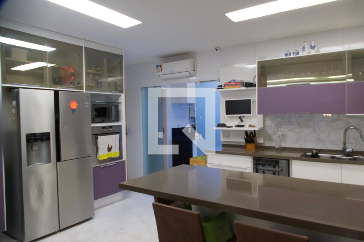 Apartamento, 4 quartos, 200 m² - Foto 152