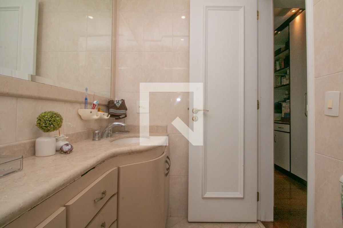 Apartamento, 4 quartos, 200 m² - Foto 132