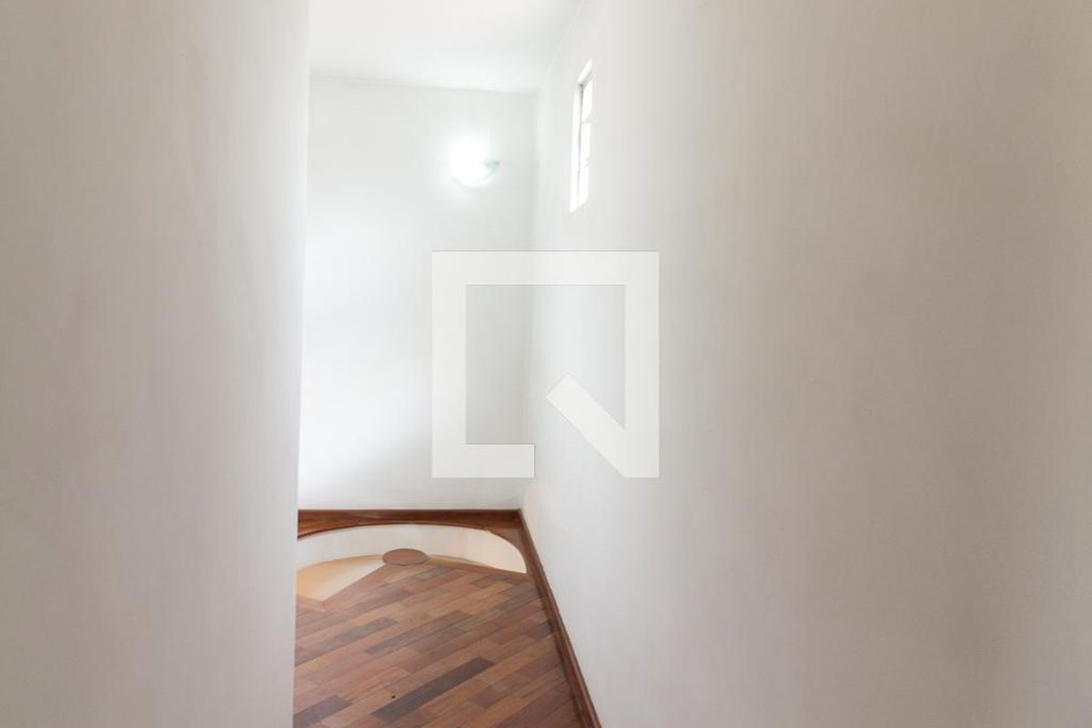 Casa, 3 quartos, 225 m² - Foto 14