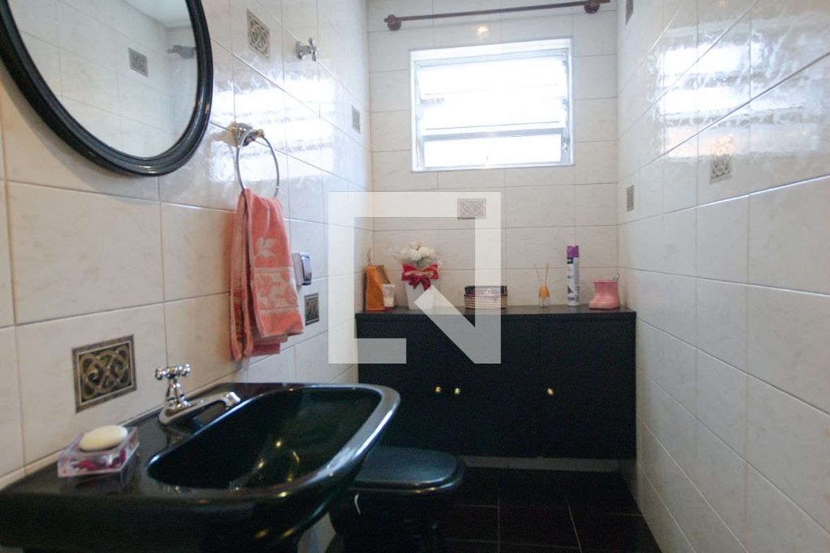 Casa, 3 quartos, 210 m² - Foto 15