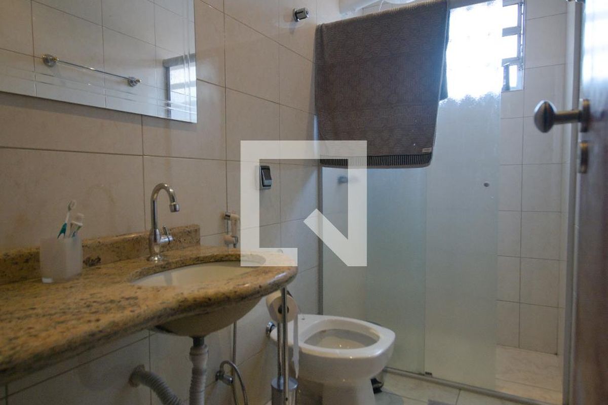 Casa, 3 quartos, 210 m² - Foto 57