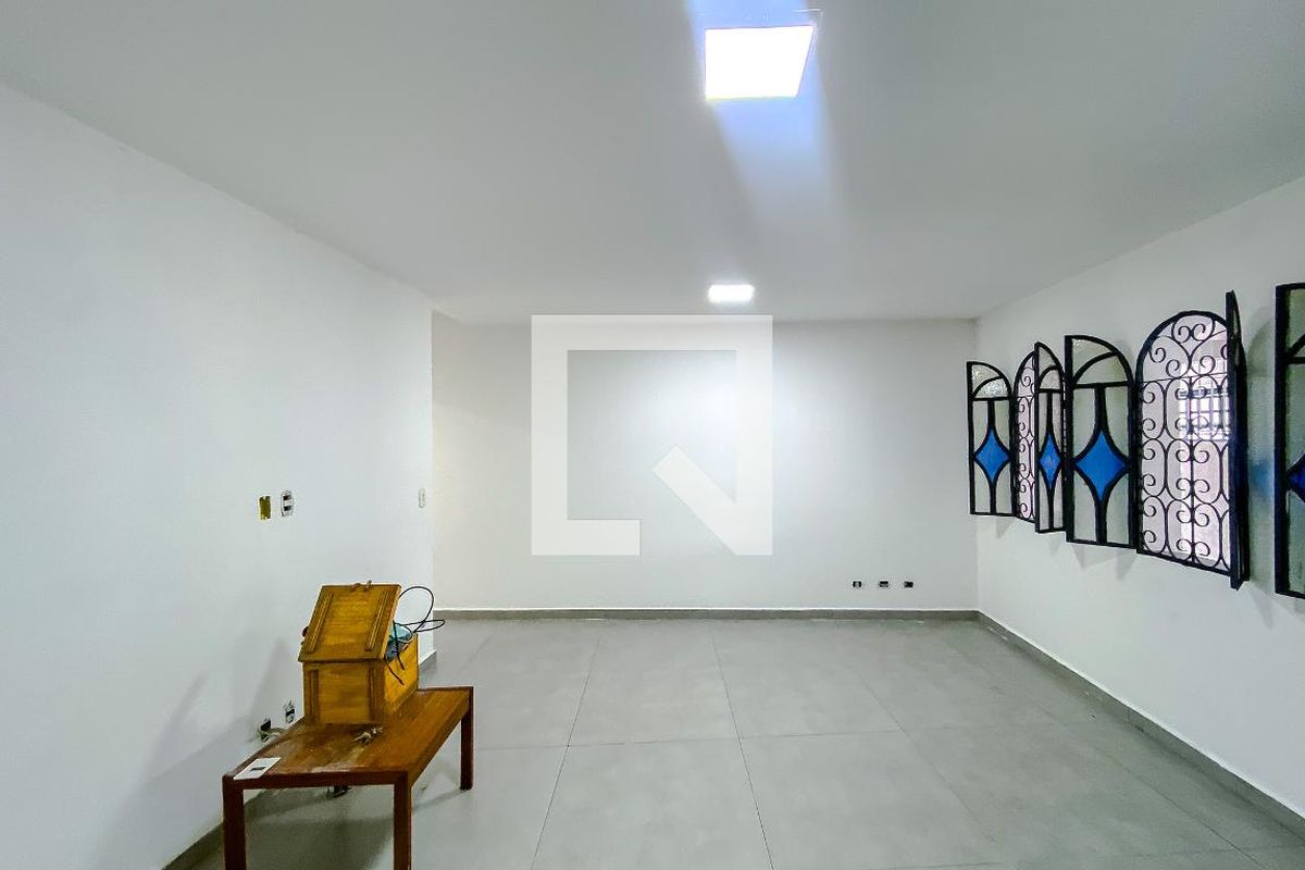 Casa, 2 quartos, 230 m² - Foto 3