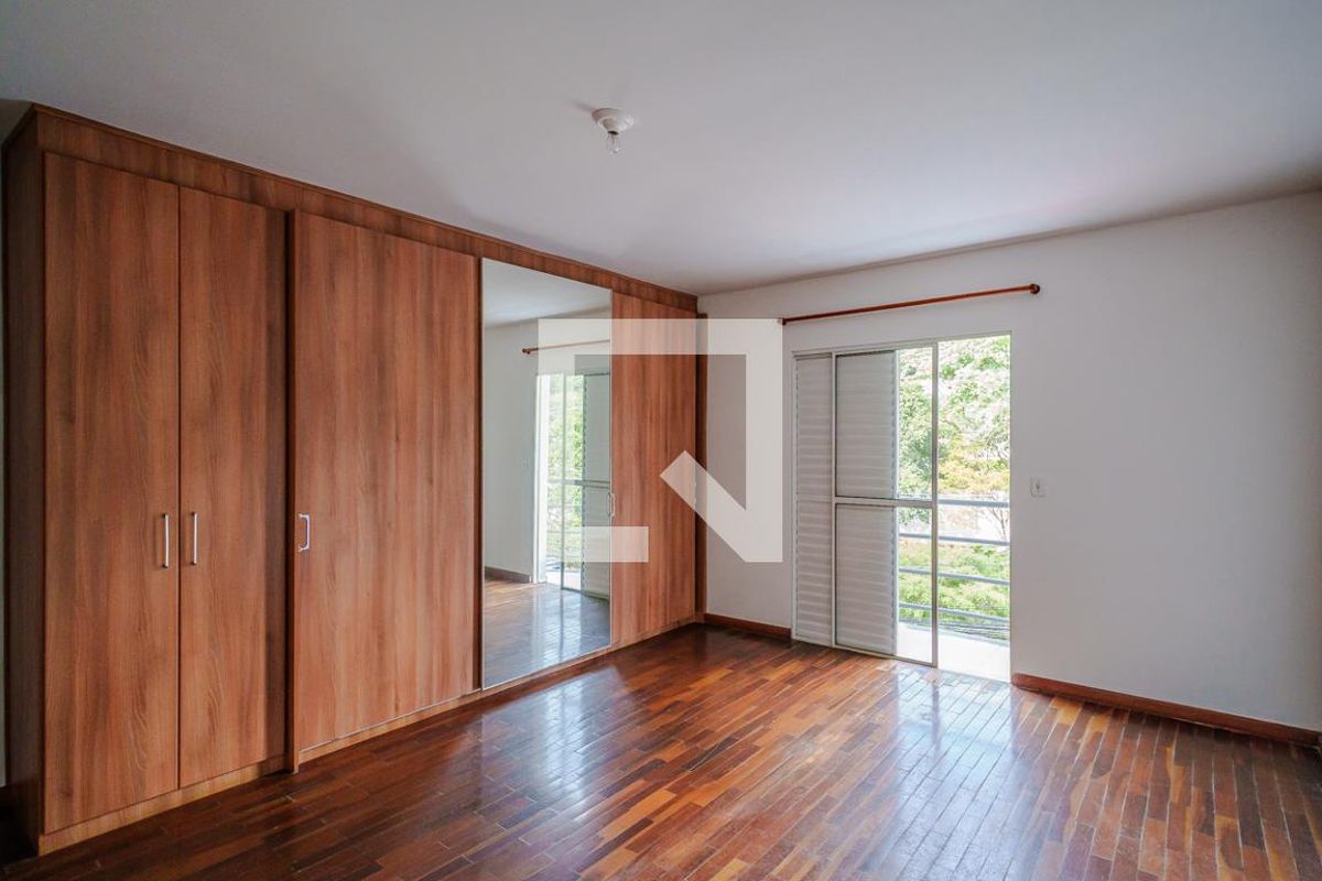 Casa, 4 quartos, 194 m² - Foto 34