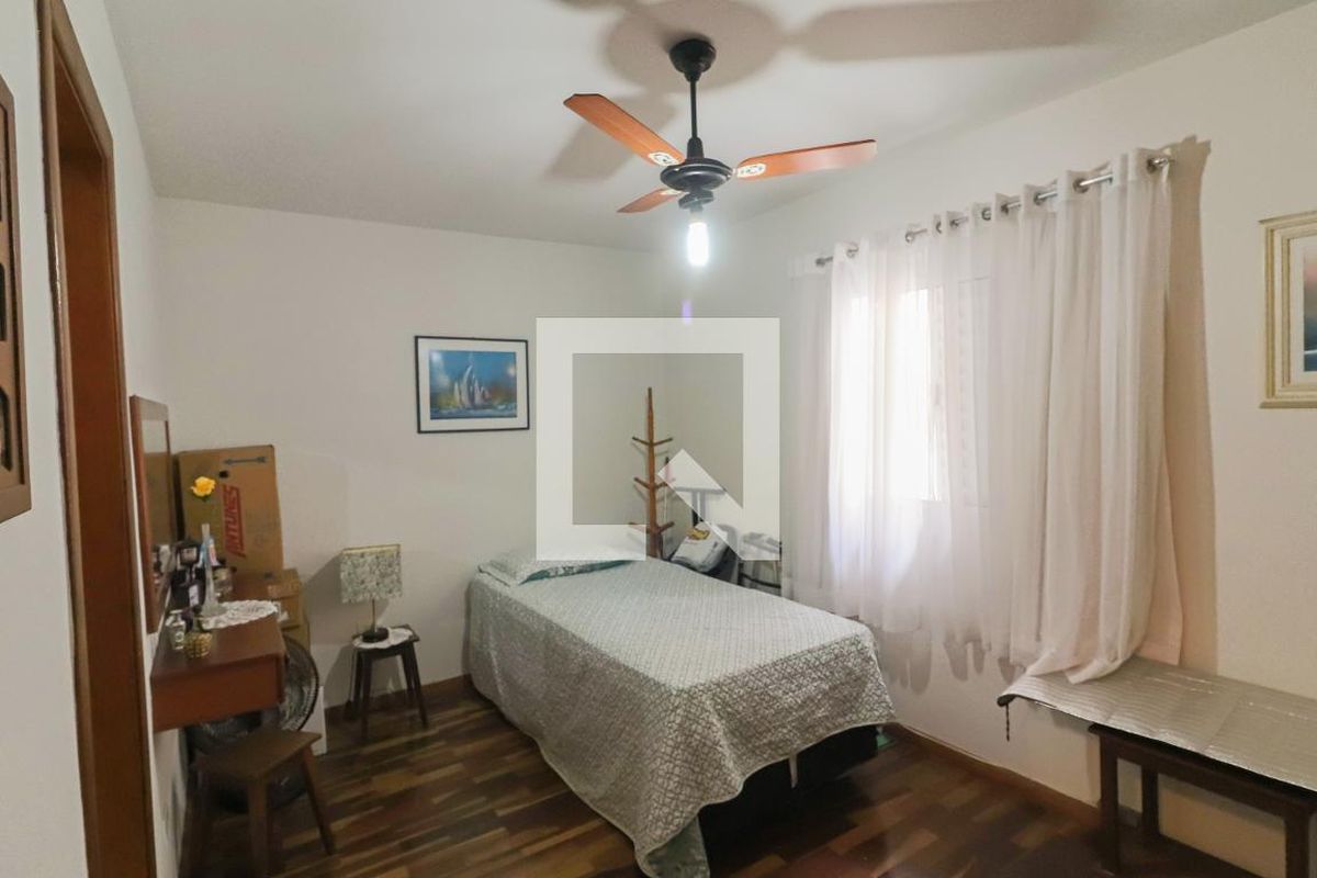 Casa, 3 quartos, 230 m² - Foto 20