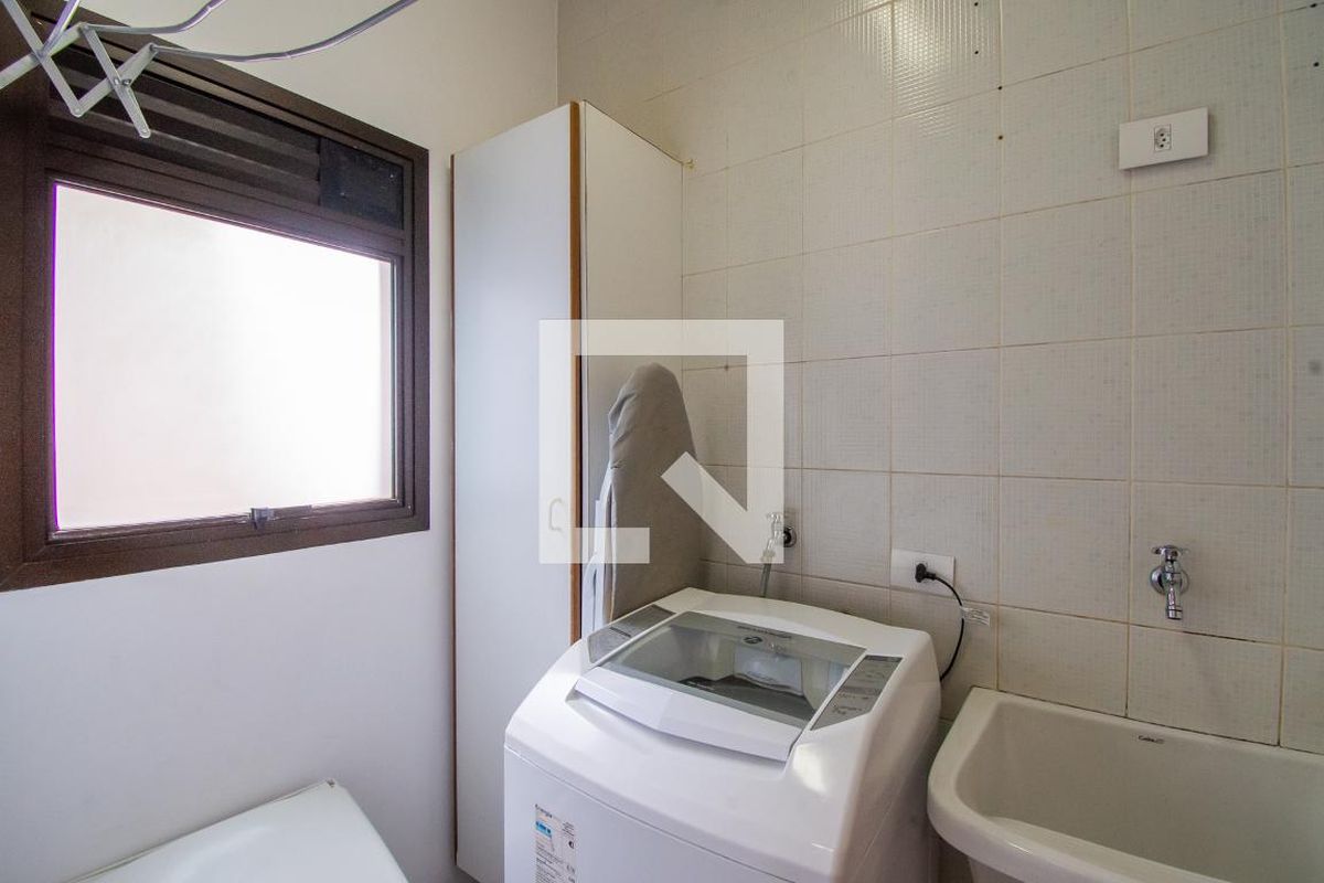 Apartamento à Venda - Cambuí, 1 Quarto,  70 m2 em , Campinas - sp | SoloBR