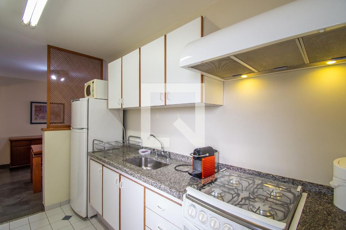 Apartamento à Venda - Cambuí, 1 Quarto,  70 m2 em , Campinas - sp | SoloBR