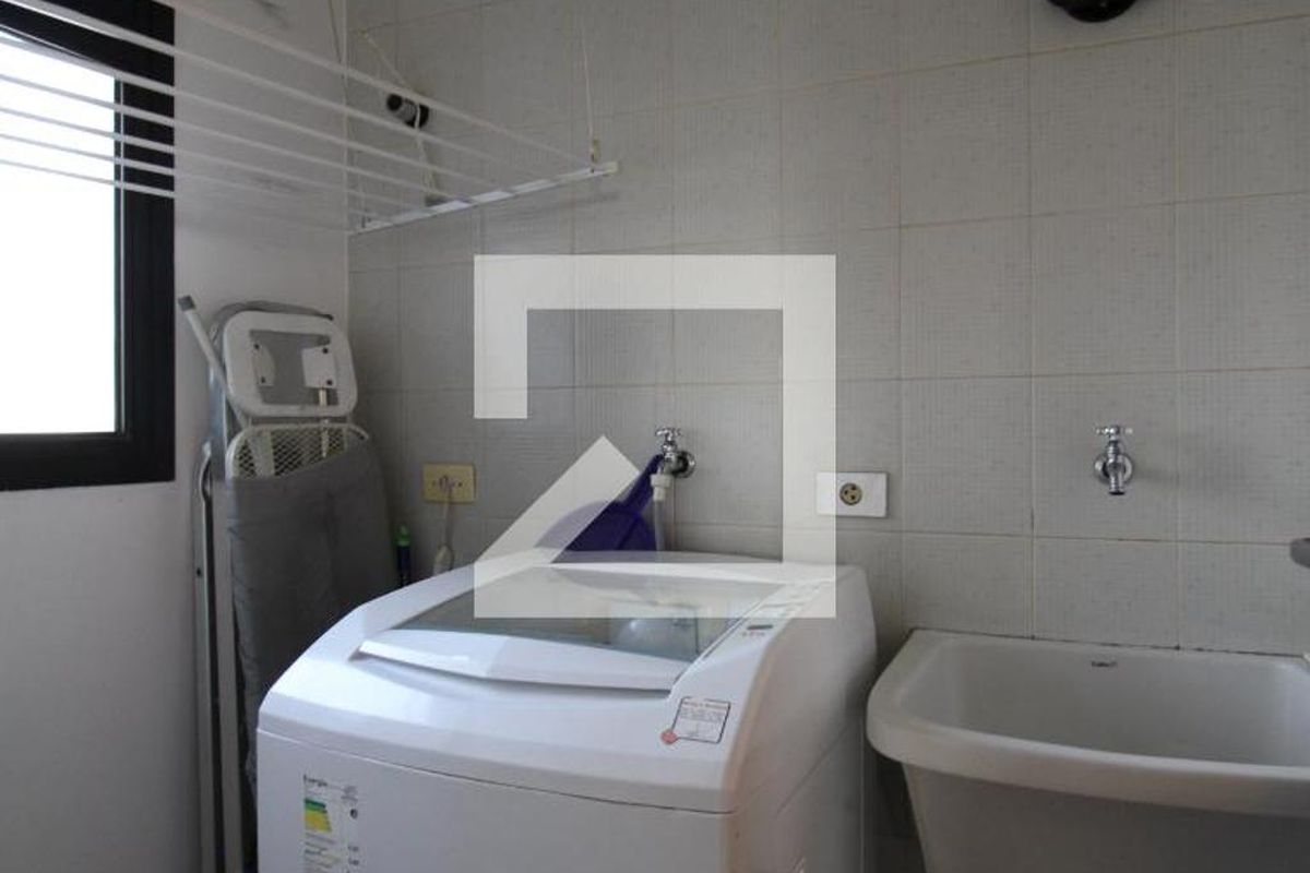 Apartamento à Venda - Cambuí, 1 Quarto,  70 m2 em , Campinas - sp | SoloBR