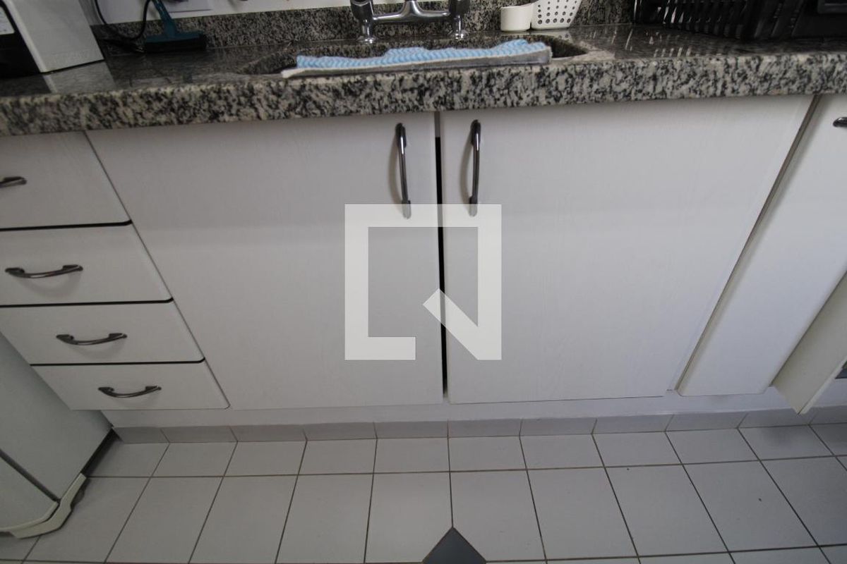 Apartamento à Venda - Cambuí, 1 Quarto,  70 m2 em , Campinas - sp | SoloBR