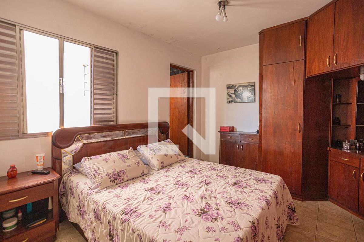 Casa, 4 quartos, 200 m² - Foto 19