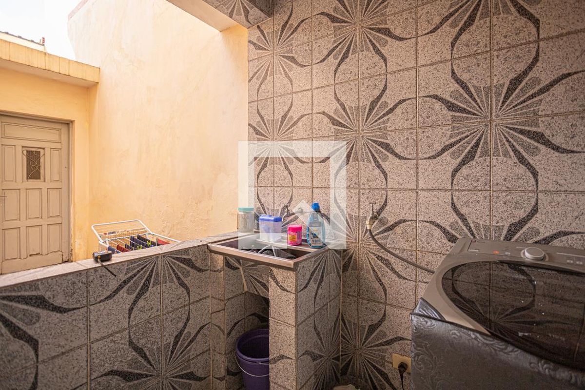 Casa, 4 quartos, 200 m² - Foto 35