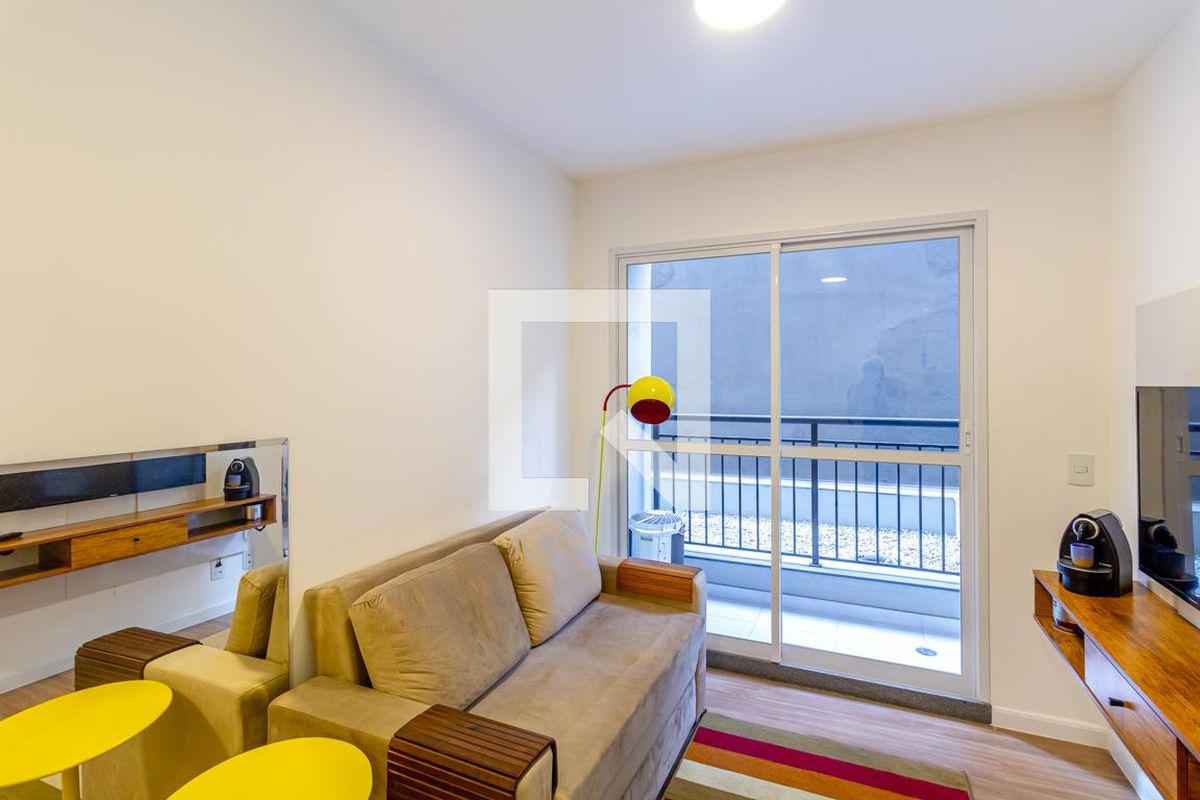 Apartamento, 1 quarto, 28 m² - Foto 2