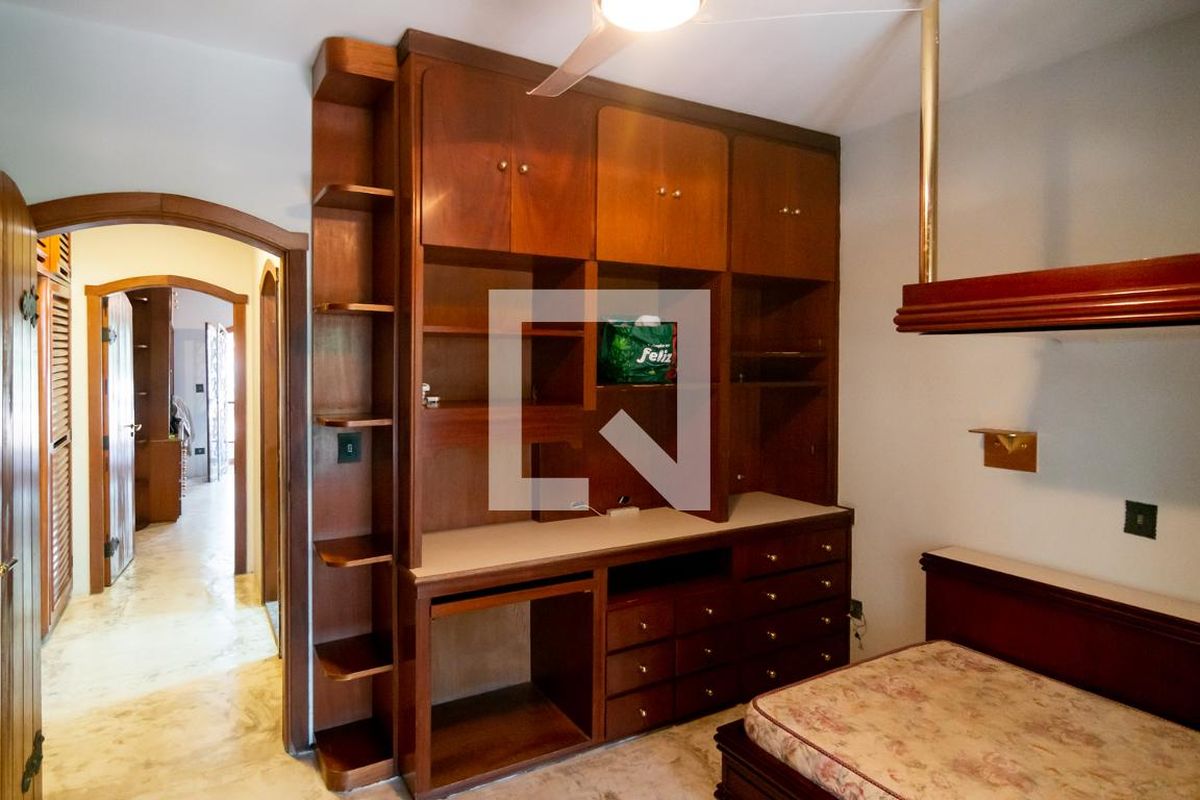 Casa, 4 quartos, 800 m² - Foto 27