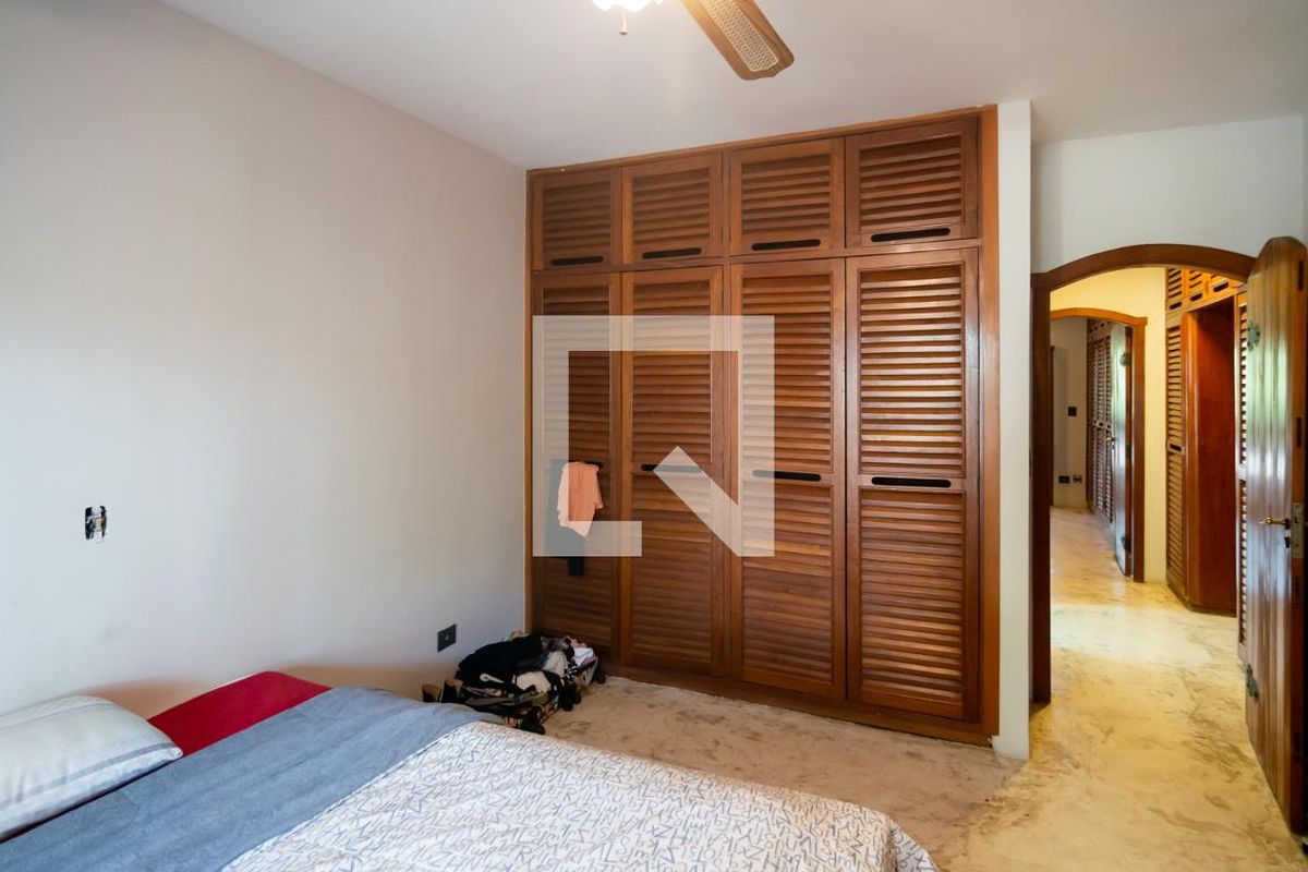 Casa, 4 quartos, 800 m² - Foto 33