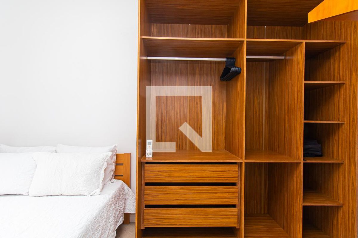 Apartamento, 1 quarto, 33 m² - Foto 20