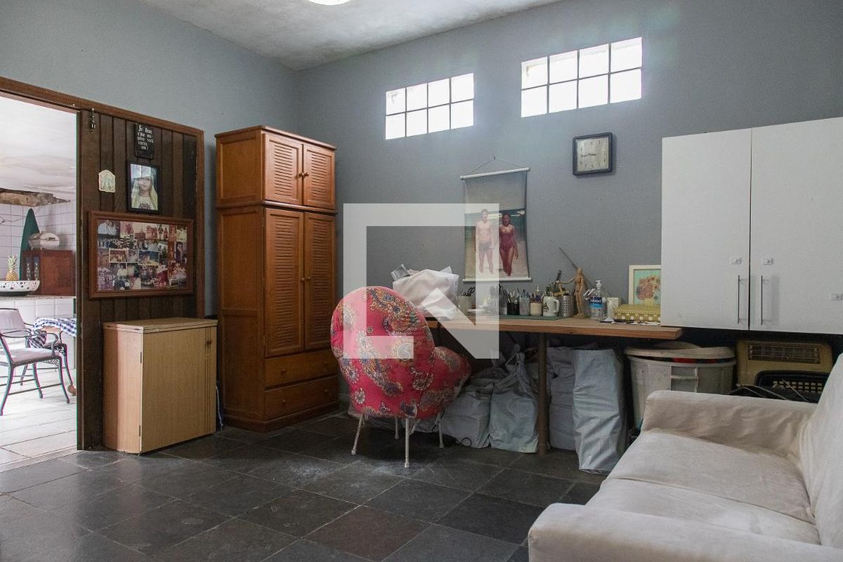 Casa, 4 quartos, 300 m² - Foto 34