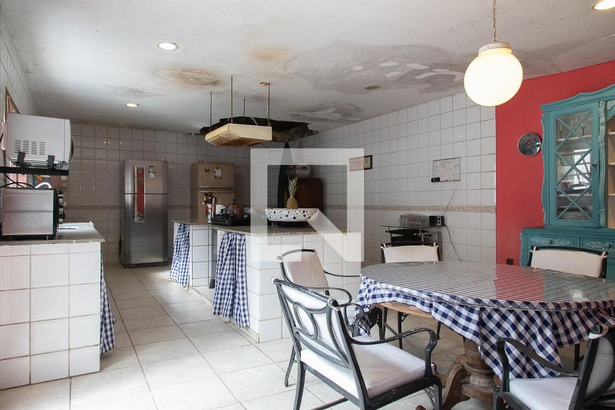 Casa, 4 quartos, 300 m² - Foto 64