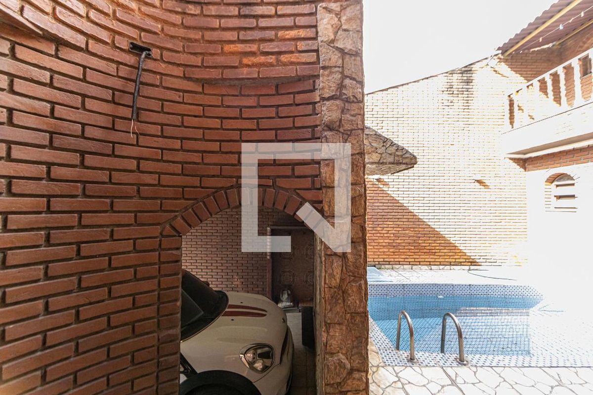 Casa, 4 quartos, 220 m² - Foto 18