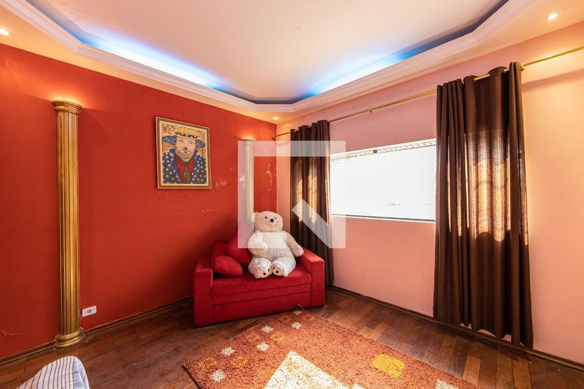 Casa, 4 quartos, 220 m² - Foto 2