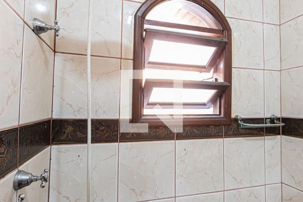 Casa, 4 quartos, 220 m² - Foto 60