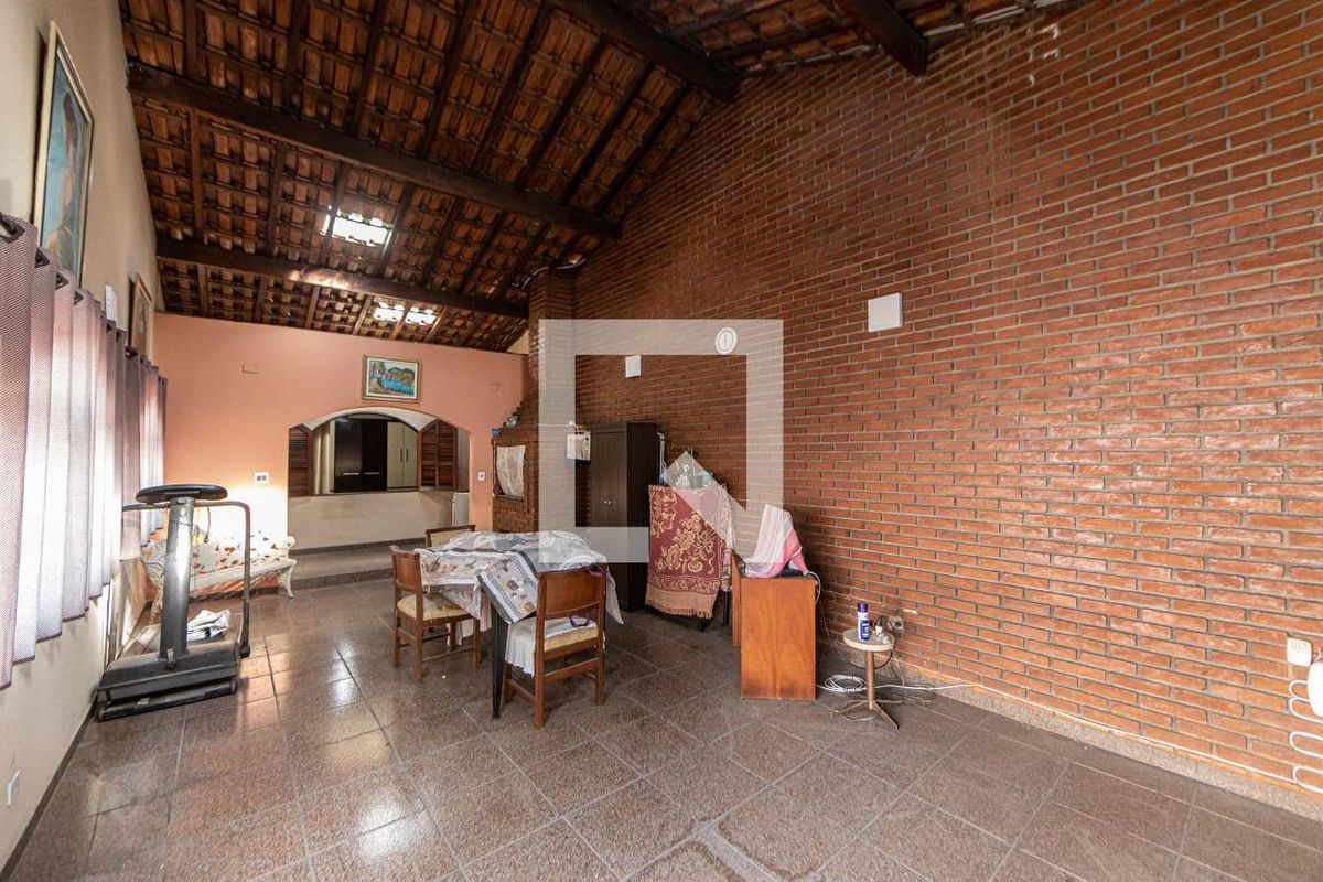 Casa, 4 quartos, 220 m² - Foto 92