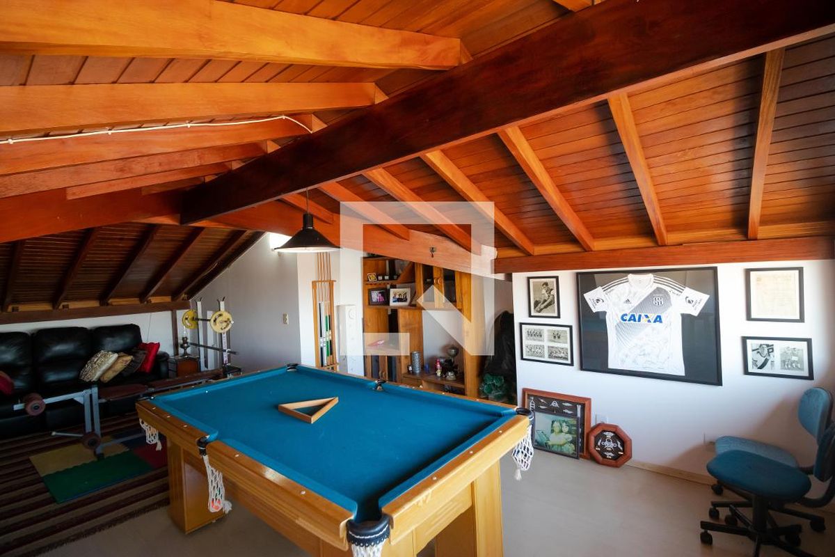 Casa à Venda - Mansões Santo Antônio, 5 Quartos,  370 m2 em , Campinas - sp | SoloBR