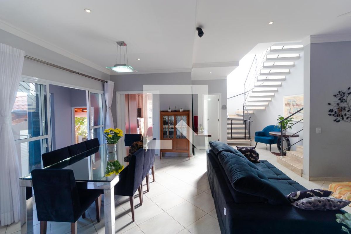 Casa à Venda - Mansões Santo Antônio, 5 Quartos,  370 m2 em , Campinas - sp | SoloBR