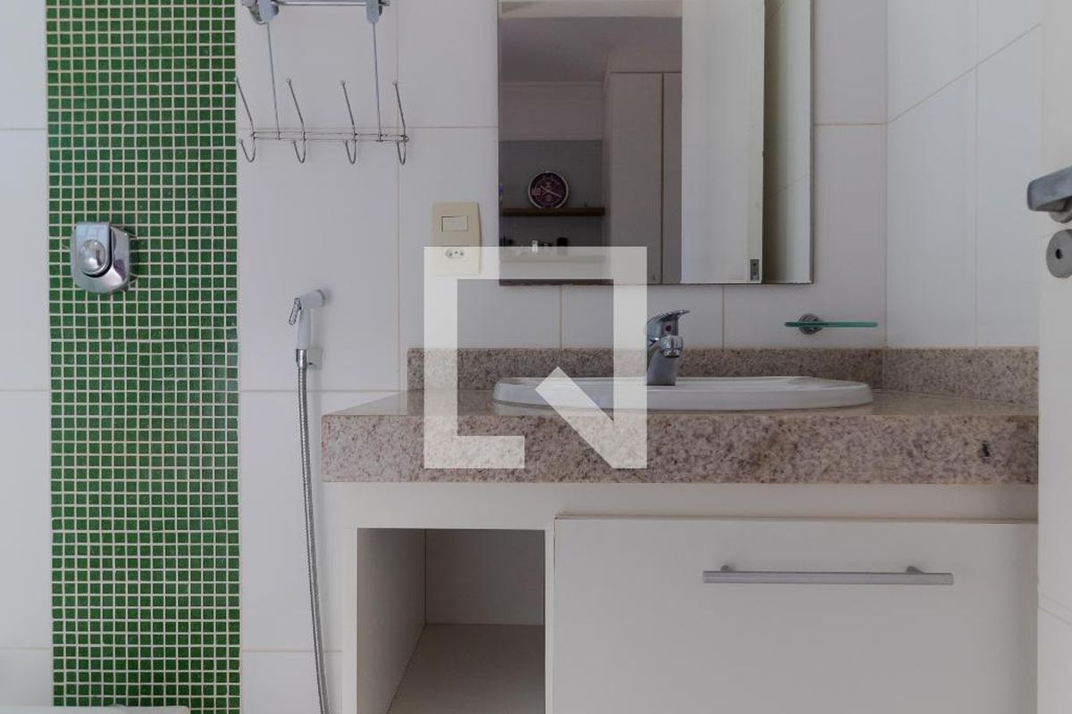 Casa à Venda - Mansões Santo Antônio, 5 Quartos,  370 m2 em , Campinas - sp | SoloBR