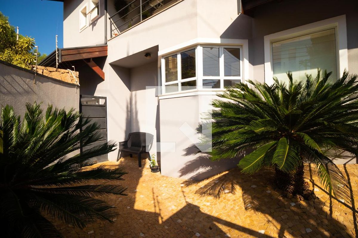 Casa à Venda - Mansões Santo Antônio, 5 Quartos,  370 m2 em , Campinas - sp | SoloBR