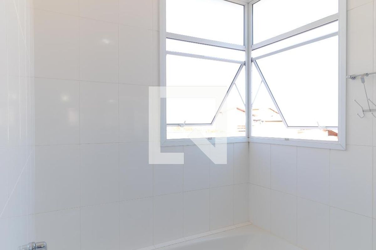Casa à Venda - Mansões Santo Antônio, 5 Quartos,  370 m2 em , Campinas - sp | SoloBR