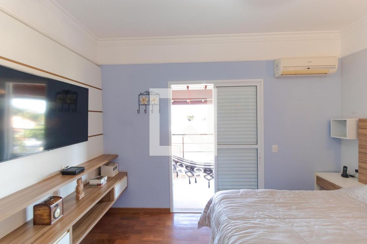 Casa à Venda - Mansões Santo Antônio, 5 Quartos,  370 m2 em , Campinas - sp | SoloBR