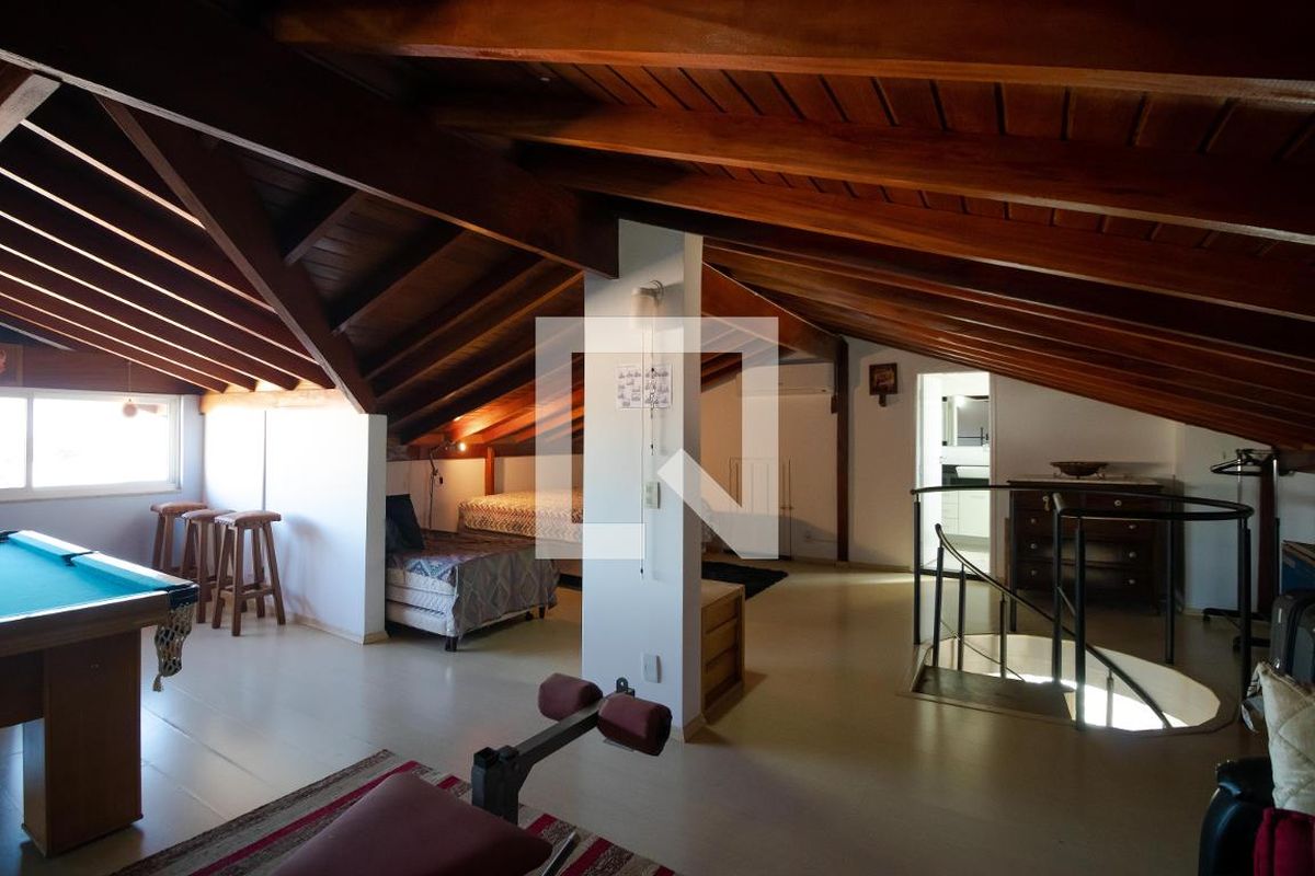 Casa à Venda - Mansões Santo Antônio, 5 Quartos,  370 m2 em , Campinas - sp | SoloBR