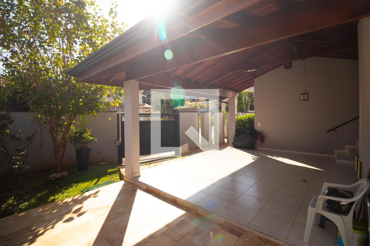 Casa à Venda - Mansões Santo Antônio, 5 Quartos,  370 m2 em , Campinas - sp | SoloBR