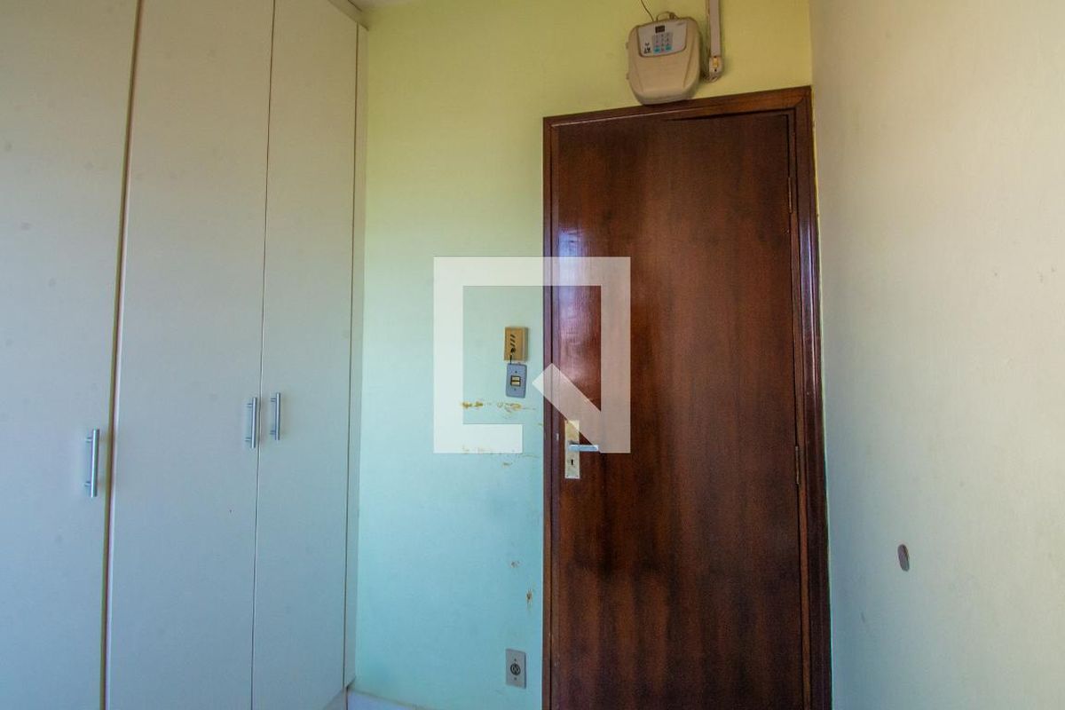 Casa à Venda - Jardim Chapadão, 4 Quartos,  340 m2 em , Campinas - sp | SoloBR