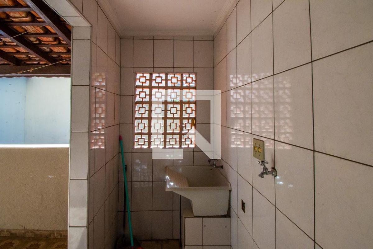 Casa à Venda - Jardim Chapadão, 4 Quartos,  340 m2 em , Campinas - sp | SoloBR