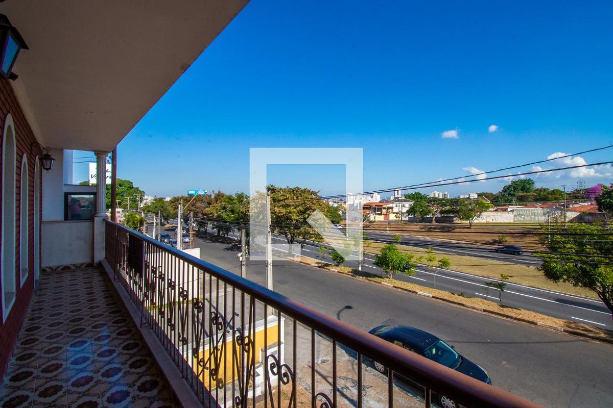 Casa à Venda - Jardim Chapadão, 4 Quartos,  340 m2 em , Campinas - sp | SoloBR