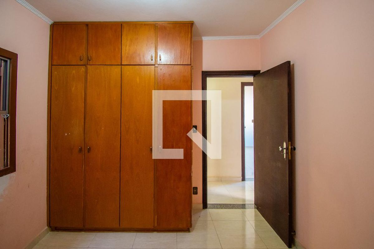 Casa à Venda - Jardim Chapadão, 4 Quartos,  340 m2 em , Campinas - sp | SoloBR